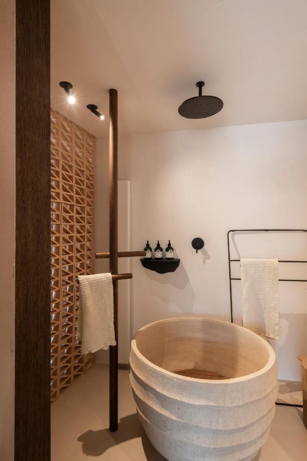 Loft Living Parkview Suite 尼乌波特 外观 照片